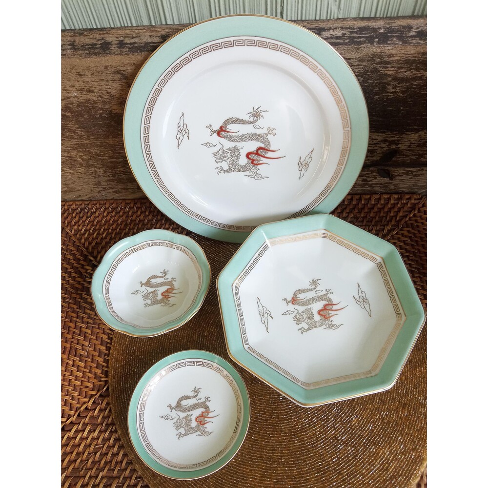 Vintage Dragon Plates, 5-piece Jyoto Japan Setting, Ceramic (1 setting, 7 avail) - Picture 2 of 16